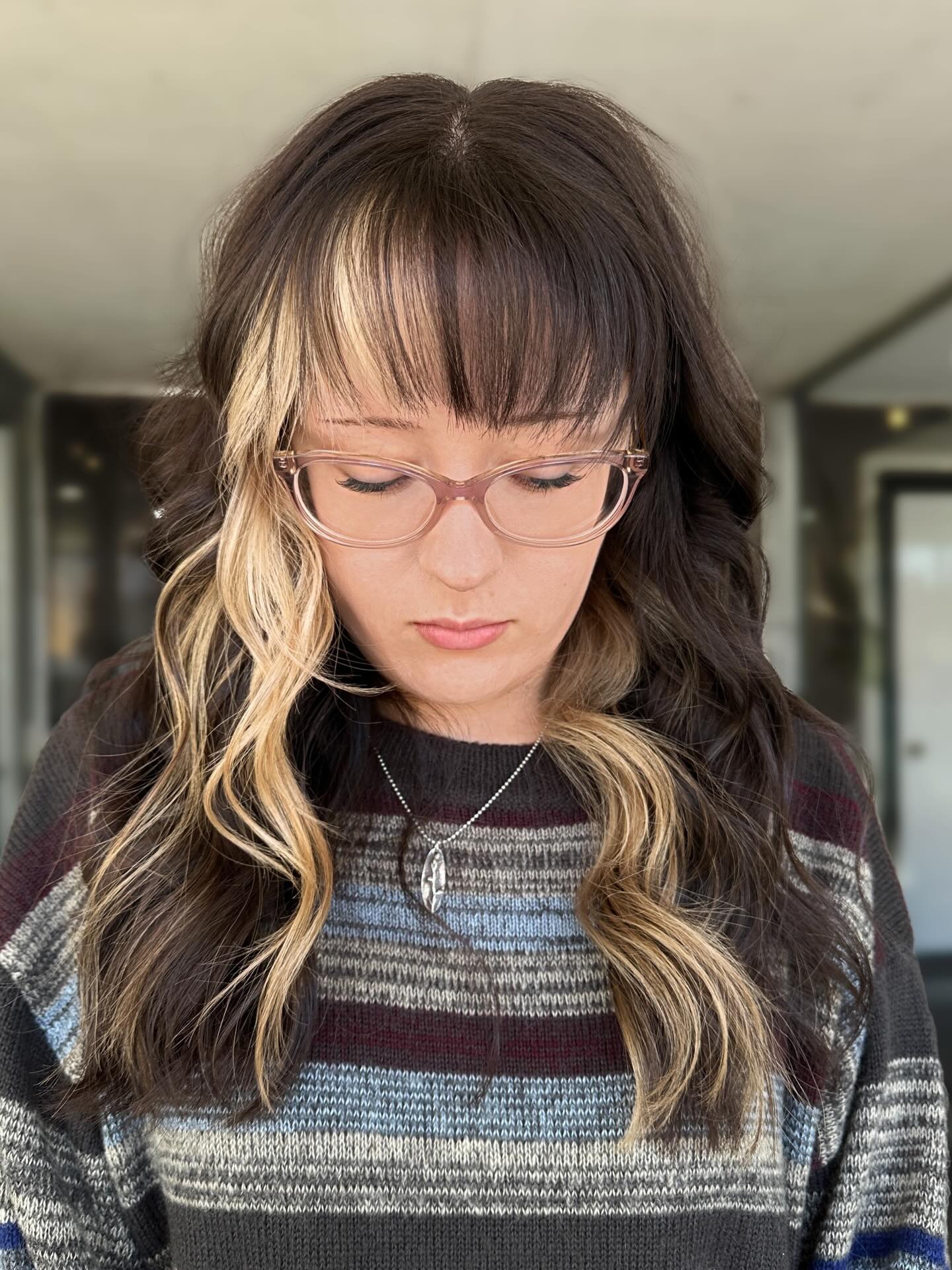 Moody Base ✨ Color Block Contrast 🤎
.
.
.
Located inside Downtown Roots Salon
📍 321 Clinton St Defiance Ohio
💻 BeautiByMandi.com