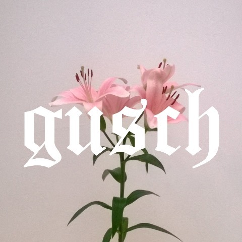 Oida, jetzt sei endlich gusch! “Mann/Frau/Freund/Fremder, bitte hör auf zu sprechen” Gusch kommt von Gosche, Mund, also ganz einfach Mund halten. Ein Klassiker. ⠀⠀⠀⠀⠀⠀⠀⠀⠀
.⠀⠀⠀⠀⠀⠀⠀⠀⠀
.⠀⠀⠀⠀⠀⠀⠀⠀⠀
.⠀⠀⠀⠀⠀⠀⠀⠀⠀
#wienergold #bussibaba #oida #gusch #talklikemundl #wien #vienna #wienerisch #wienliebe #wienerwortschatz #schmuckaufwienerisch