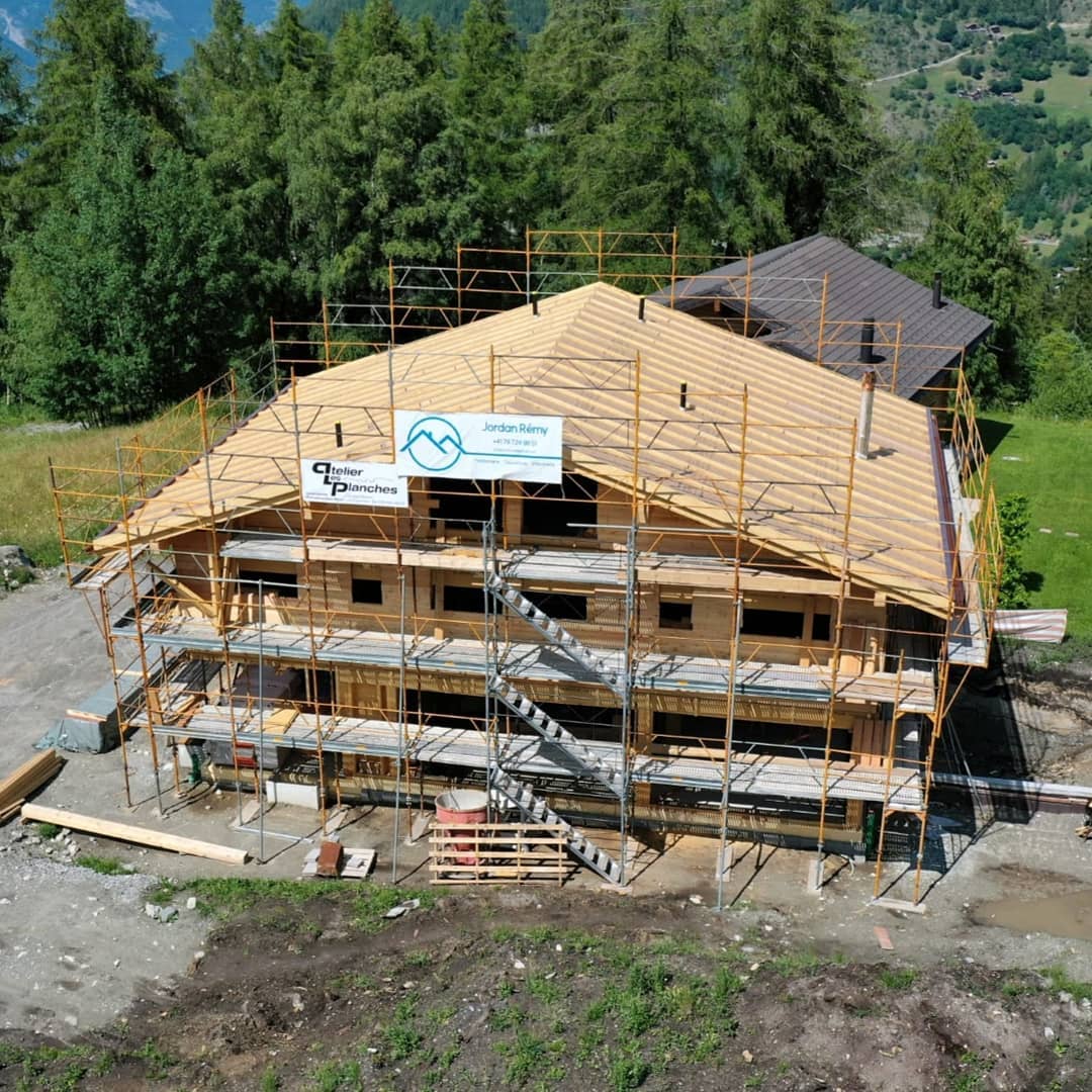 Notre projet actuel! @atelier_les_planches @jordan_remy_toiture