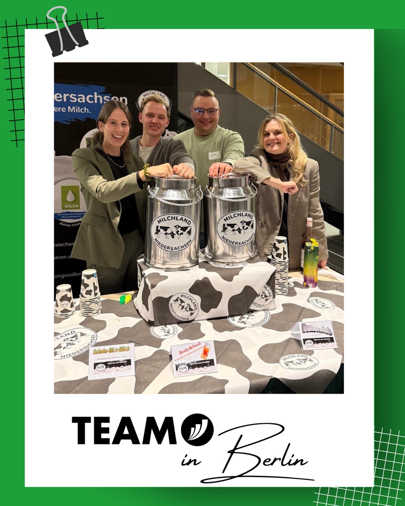 📍 Internationale Grüne Woche, Berlin
Wir sind aktuell für unsere Kunden vor Ort unterwegs – mit Kamera, Mikro & Neugier. 🎥✨
Gestern ging es um eine spannende Frage:
🤖🥛 Welche Rolle spielt KI in der Milchproduktion, -verarbeitung und beim Konsum?
Wir haben erste O-Töne mit @spezissteakschmiede und @lukasgrett gesammelt – mehr Insights folgen bald!
#IGW #GrüneWoche #KI #Milch #FoodInnovation