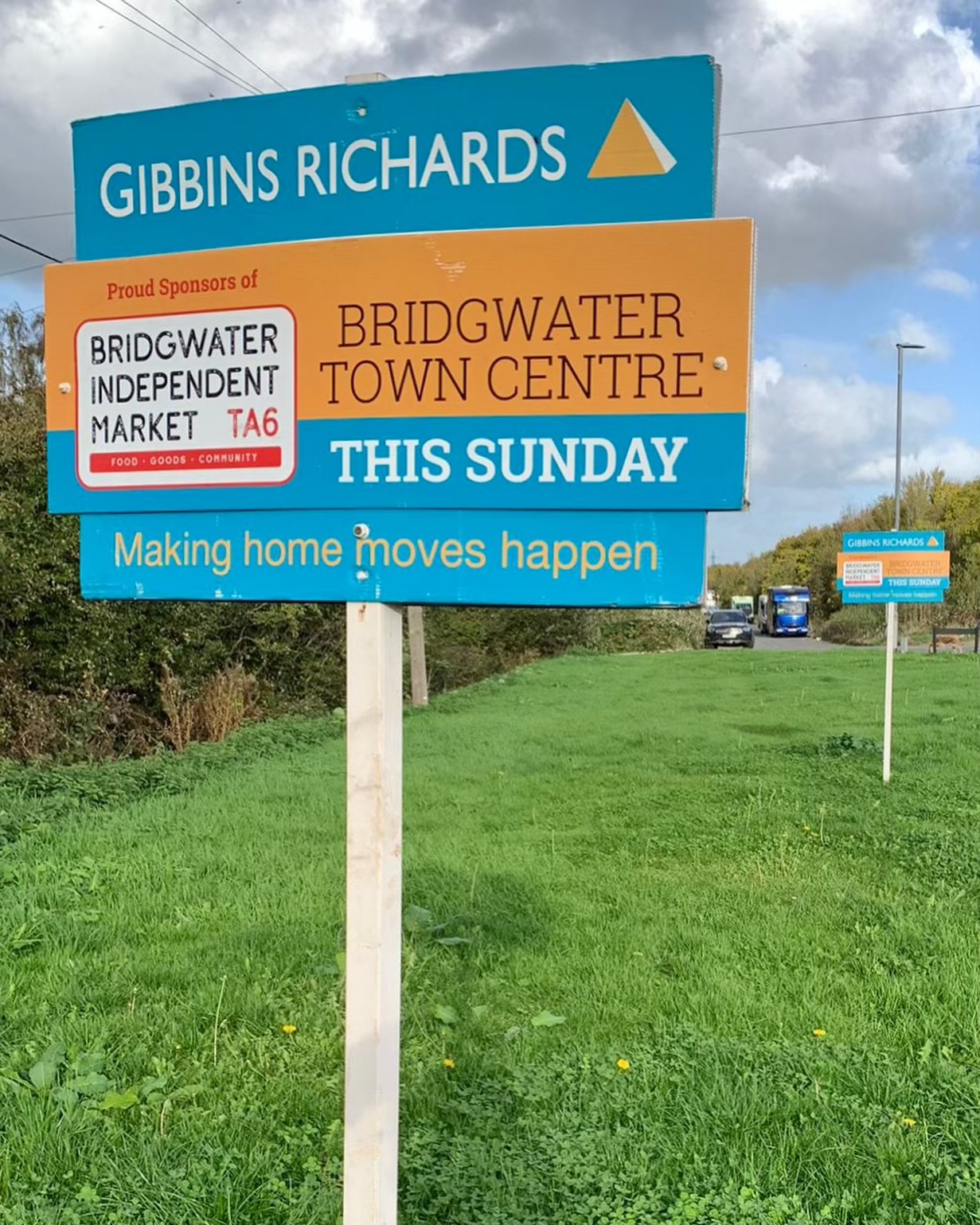 Have you seen our advertising signs up across Bridgwater, thanks to our sponsors Gibbins Richards Estate Agents Ltd?
We’re pretty excited that the Market this Sunday will be held at BRIDGWATER DOCKS, just off the town centre, and trust us, it will be a good one with almost 30 stalls booked!
Where: BRIDGWATER DOCKS
What: Bridgwater Independent Market
When: This Sunday 27th October
Time: 10am - 3pm
#FoodGoodsCommunity #bridgwater #bridgwaterdocks #sundaymarket #somersetmarkets