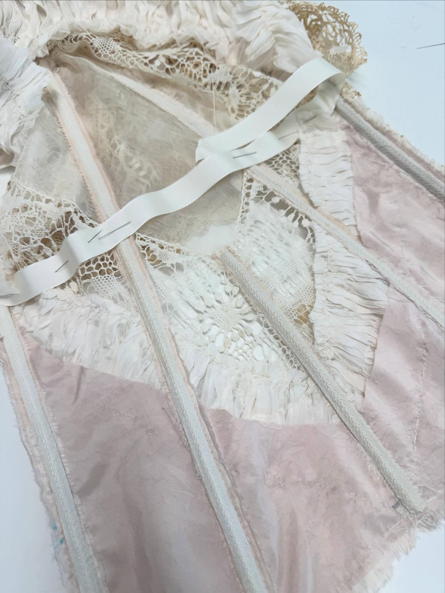 Easing back into the studio for 2026… having evacuated here on the recent catastrophic fire day and with fire affecting our community it has been heartbreaking to see so many people lose their homes and so many natural environments also ravaged including our beautiful Leanganook… my home studio is nestled against the back drop of native bushland and I genuinely feel so lucky that we were spared the devastation of my neighbouring town…
If there’s anyone out there reading this who has the capacity to support the Harcourt community please see the go fund me here https://www.gofundme.com/f/harcourt-progress-relief-fund?attribution_id=sl:4855ec47-a005-4d80-8fb5-bfc9aa40a93a&lang=en_AU&utm_campaign=man_ss_icons&utm_medium=customer&utm_source=copy_link
I have some beautiful projects coming up and will get finally get some new designs into the world and I am forever grateful to be able to do so. Here is a little detail of the NGV Gala piece I had such fun making for the gorgeous @dee.salmin
Plus… keep an eye out for some change coming… excited to share 🤍🤍🤍🤍🤍🤍
.
.
.
.
.
#contemporarybridal #modernbridaldesign #sustainablebridal #silkweddingdress #sustainibility #custombridal