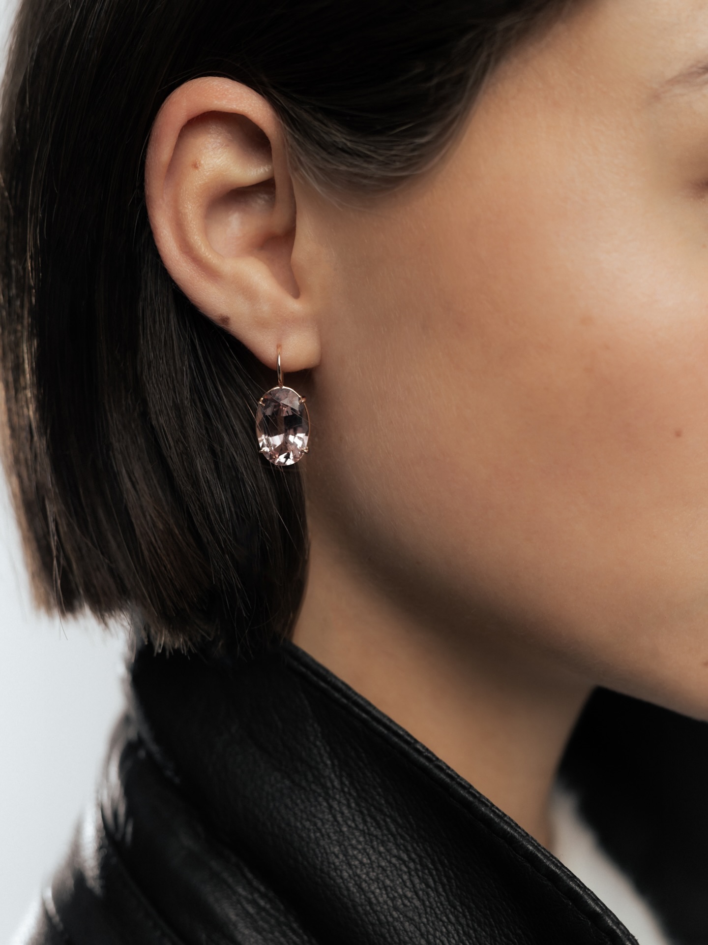 Some stones don’t need much.. just enough. #morganite #earrings
@jessejewelryamsterdam