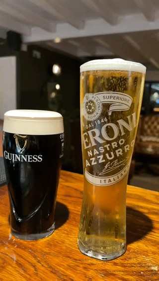 Only 2 hours to go until happy hour! 15% off all pints between 3-5pm Monday to Friday! 🍻