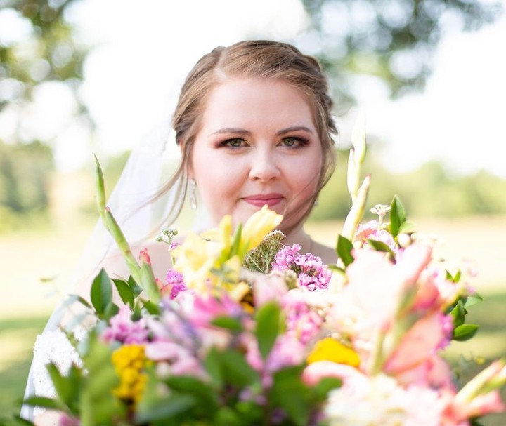 Olivia was such a stunning bride from earlier this year in July. Her entire wedding party was such a blast and we had an amazing day with you all!
.
.
π @Summerfield Farms
πΈ @m.lovin.photography
.
.
Let us help take care of you on your special day π°
.
.
#bridetobeauty #ncweddings #nchair #ncmakeup #ncstylist #triadweddings #greensborostylist #greensborohairstylist #gsohair #gsomakeup #weddings #hair #makeup #hairstylist #makeupartist #bridal #bridalhair #bridalmakeup #braid #braidupdo #updo #weddinghair #weddingmakeup #bride #bridetobe #beauty #beautyspecialist #bridalparty #wedding2022 #updo #specialoccasionhair