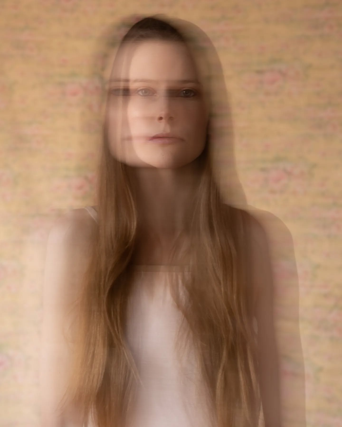 Moving into your own style of photography takes trial and many errors. This is me working on different techniques and styles. If you don't move, you'll become stagnant.
#dunedinphotographer