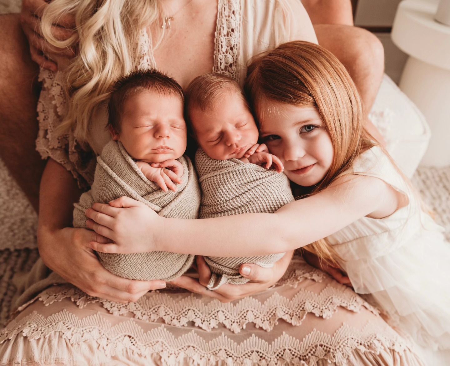 She wished for a sibling⦠and was blessed with two āØš¤
Double the cuddles, double the giggles, double the love.
Some moments feel like pure magic ā and this one is a perfect reminder that dreams donāt always come true the way we expect⦠sometimes, theyāre even better!
Www.jessannephotography.com.au
#newbornphotographerpenrith
#sydneybabyphotographer #sydneynewbornphotographer