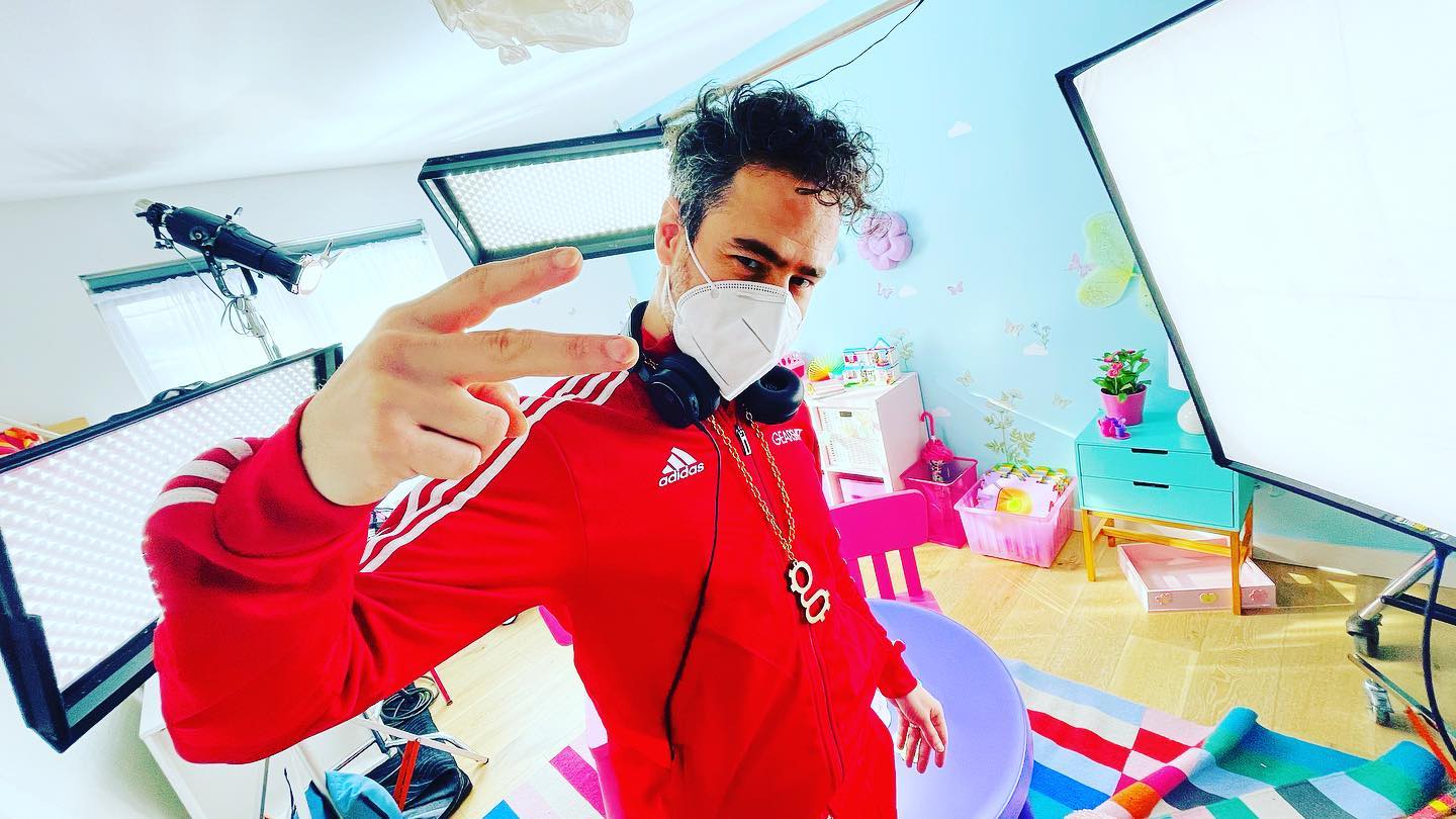 Represent @spinmaster