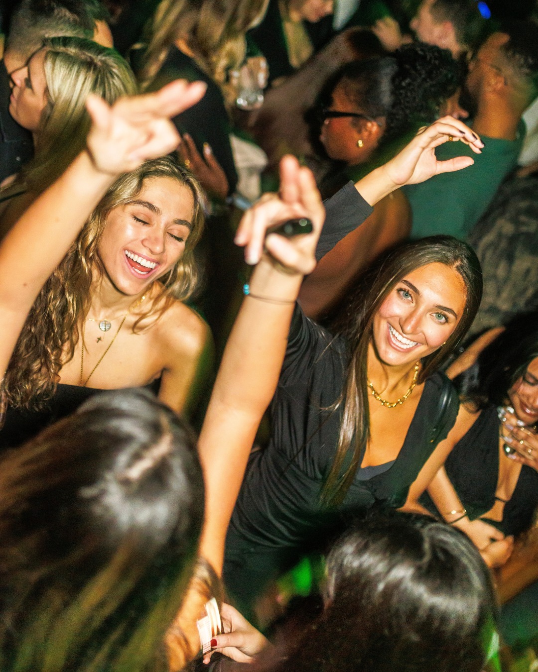 WEEKLY LINEUP 1.21 - 1.24. GUEST LIST AND TICKETS IN BIO.
VIP: 216.780.3009
#barleyhousecle #cleveland #nightlife #clenightlife