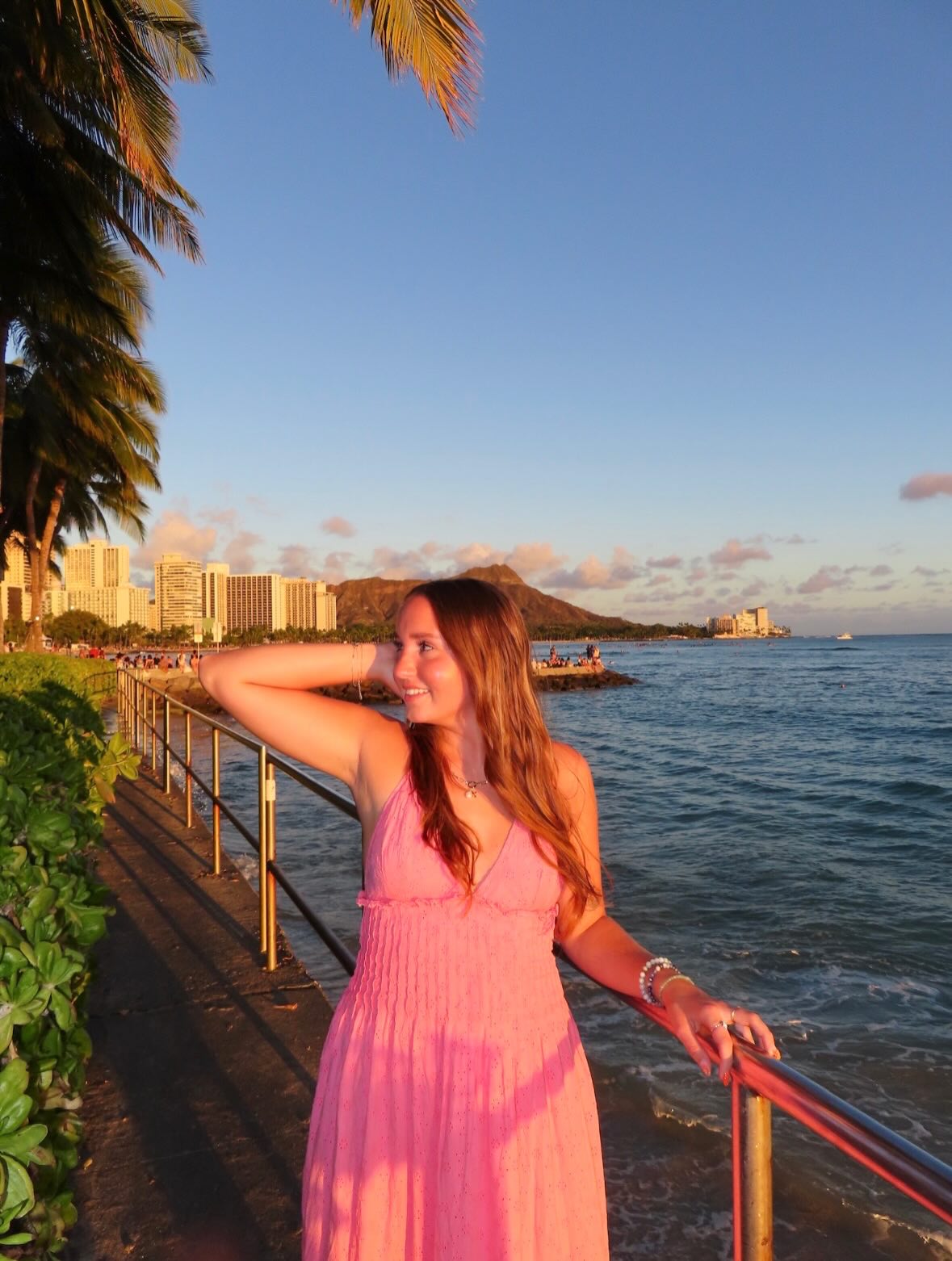 WHY DG WEDNESDAY with @kinleymoshenko 💘🌊
“hi!! i’m kinley moshenko and i’m a second year liberal studies major with a concentration in marine science from orange county. i joined delta gamma fall of 2024 during formal recruitment and i currently serve as theta alpha’s director of primary recruitment!
becoming a delta gamma was one of the best decisions i’ve ever made and i have met some of my best friends for life in this chapter. i am so grateful to every single girl in my fam that has helped shape me into who i am today and i don’t know where i would be without them. this sisterhood has given me so much and i cant wait to see our chapter grow!!”
xoxo, kinley 💌💌
#deltagamma #whydgwednesday