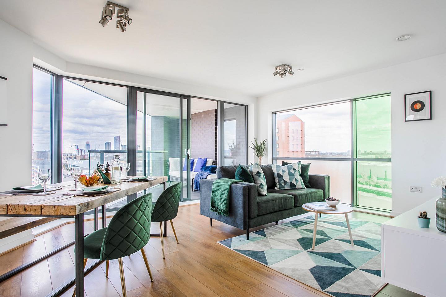 When furnishing our properties we make sure every single detail is perfect to achieve the highest possible rental income for our landlords 🤝
#lettingseastlondon #eastlondonestates #lettley #stratfordlettings #londonestateagents