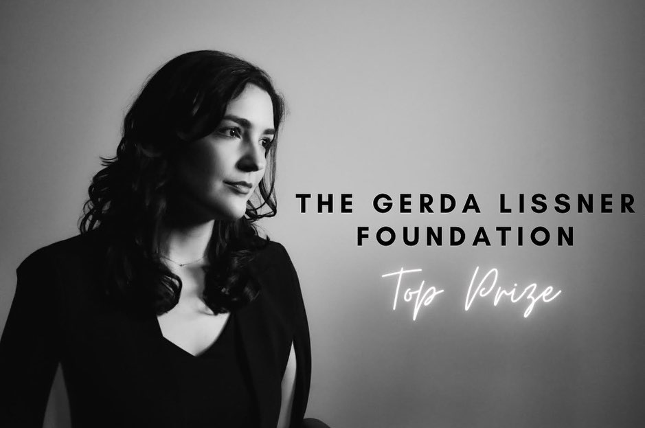 Absolutely thrilled and so, so grateful to have won the top prize in the opera division of this year’s Gerda Lissner Foundation competition!!
Thanks times a million to @artyompakpianist for joining me for both live rounds this past week (and of course to @patriickwilhelm for the photography, as always) ❤️
Winners concert May 1 in Zankel Hall!
http://www.gerdalissner.org/2023-ivc-prize-winners