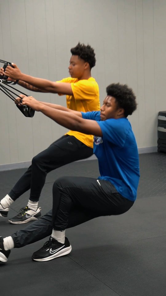 Walled Lake Western 🏈DB's
Samuel Wallace @s2mmy.__ C/O 27 &
Robert Thompson @robthompp C/O 28
Offseason deposits only!💵💵
Reps💪🏽 in now, Cash💰 out later!
#JDSP #jdspeedperformance #speedtrainer #sportsperformance football