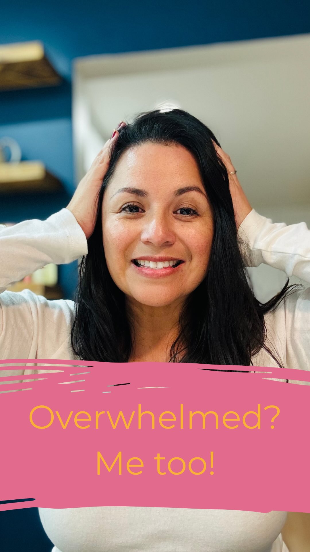 Overwhelmed but grateful - I’m learning both can exist together and one doesn’t diminish the value of the other.
Watch the full episode on YouTube ☝🏽link in bio. #elenaoutloud #latinapodcast #bayareapodcast #lifeoutloud #momlife