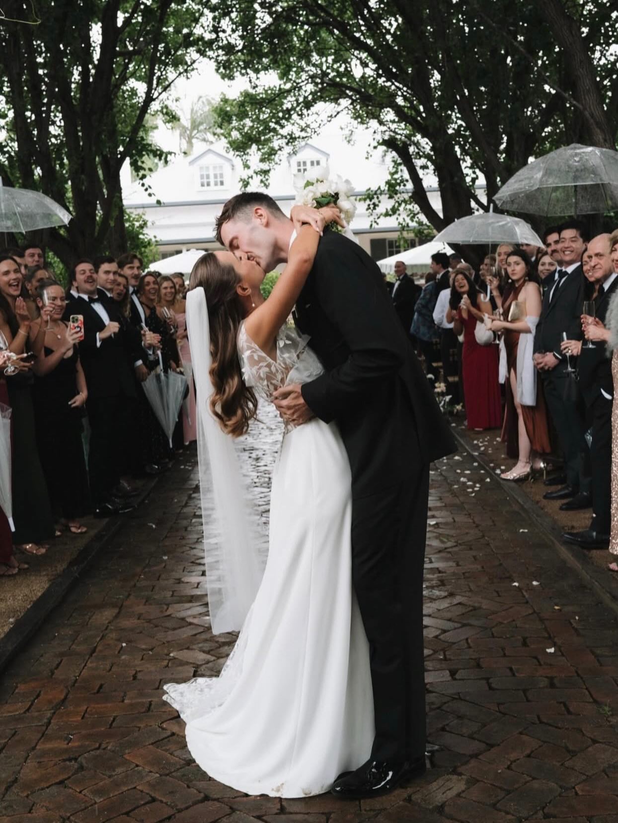 LUCY 💕
Married at @worrowing Jeevis Bay
Captured by @mattgodkinweddings
Hair by @bridalglowco CHELSEA T
Makeup by @bridalglowco JEN