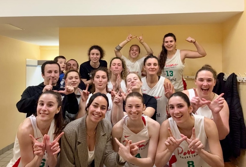 📸 SELFIES WIN 📸
Vous les attendiez, les voici ! Découvrez les selfies de nos équipes victorieuses du weekend ! 💪🏼