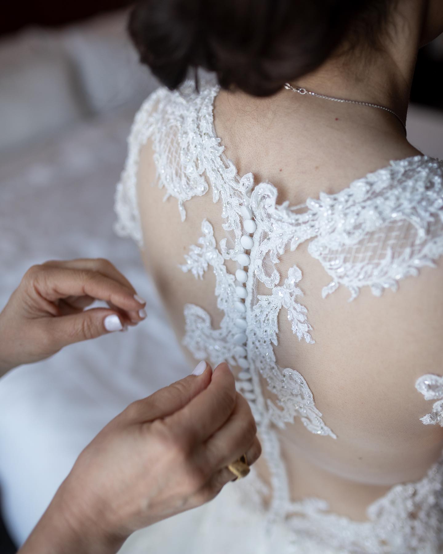 That magical feeling of putting on your dress the day of your wedding after months of anticipation and remembering all the reasons you said yes!!
When building your wedding timeline and booking your photographer, don’t forget to schedule some time for detail getting ready and dress shots.
You’ll be happy to have that moment captured forever!
Photo:: @laurenhannahphoto
#yegbrides #weddingtips #yegweddingplanner #wpicalumni #edmontonweddingplanner #weddingplanner #weddingcoodinator #bride #edmontonweddingcoordinator #weddinginspo #weddingdaydetails #weddinginspiration #bridestyle