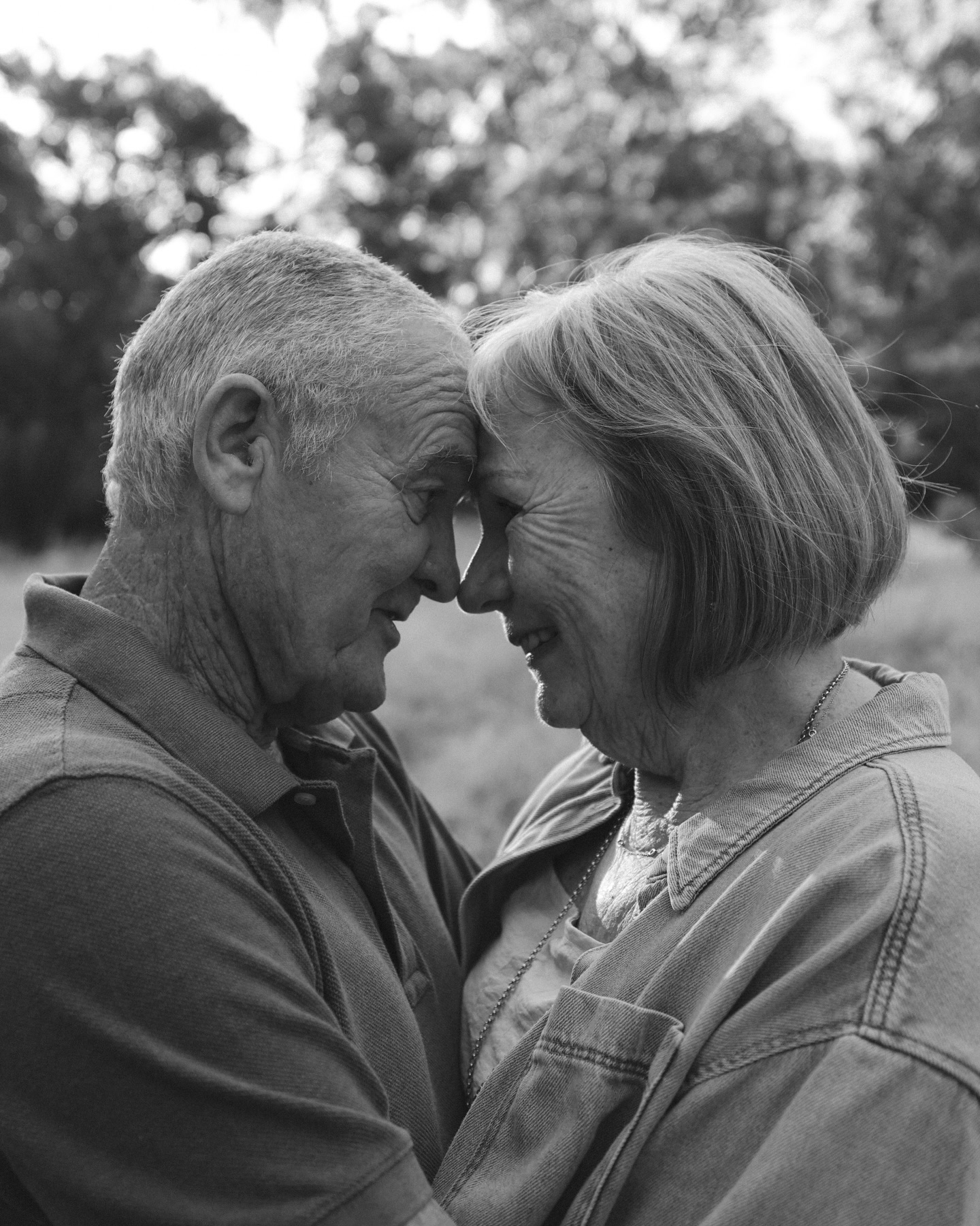 Married for 48 years, raising four children, loving nine grandchildren, and creating a family that is truly something special.
#perthfamilyphotographer #documentaryfamilyphotography #extendedfamilyphotographer #perthphotographer
