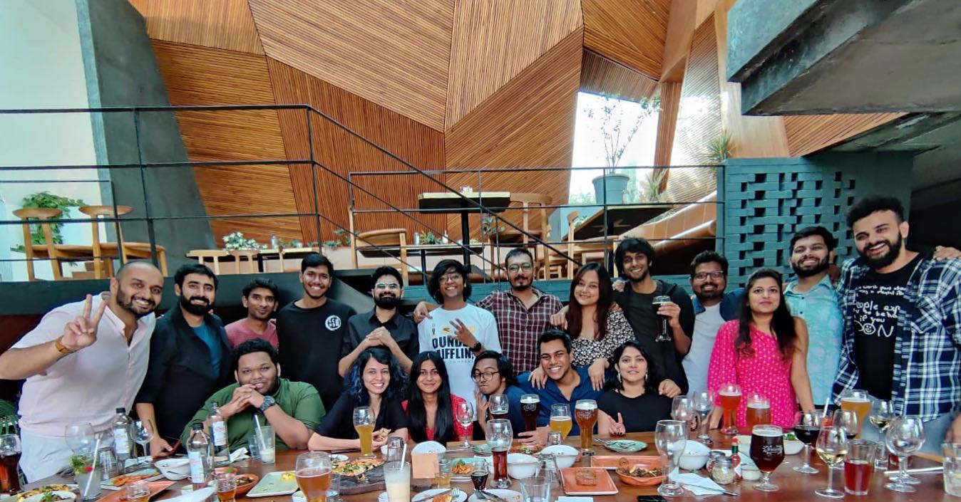 @momomedia.in team photos are a strictly wide-angle affair now