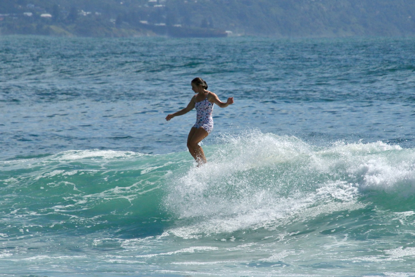 Team Laybacks enjoying the flourish of East swell on an array of crafts đ¸@rhysmaher88