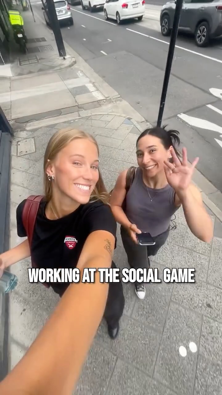 A little look into Zara’s work day 👀✨
Spending the day with @co.cookiedough & @1919masterlanzhoubeefnoodleaus 🫶
#SocialMediaManagement #ShootDay #SocialMediaMarketing