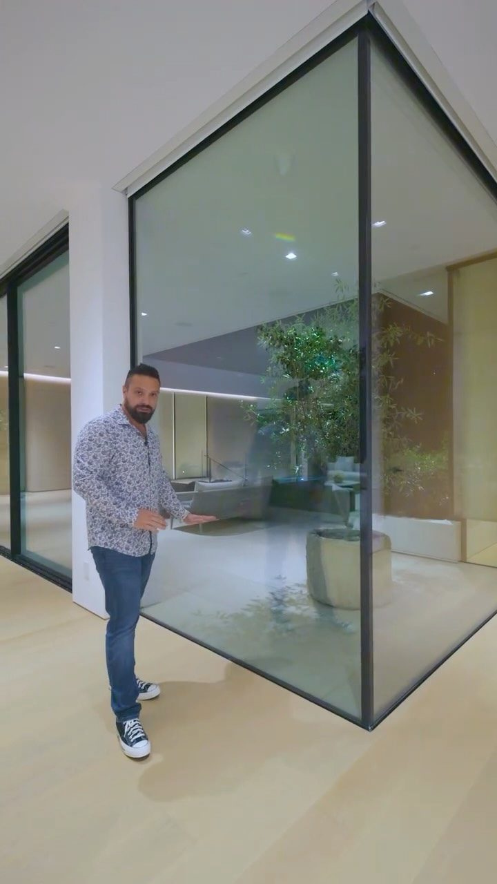 Large format glass, uninterrupted views, and total design freedom.
Our 2500 Fixed Series delivers true flush transitions or a refined picture frame aesthetic, depending on how you want the architecture to speak. Panel size is not the limitation, the vision is. If the glass can be produced and delivered, this system is built to hold it with precision and strength.
Minimal frames. Maximum scale. Pure architectural intent.
#StylineWindows #LargeFormatGlass #MinimalArchitecture #ArchitecturalDesign #LuxuryHomes ModernArchitecture GlassArchitecture DesignWithoutLimits