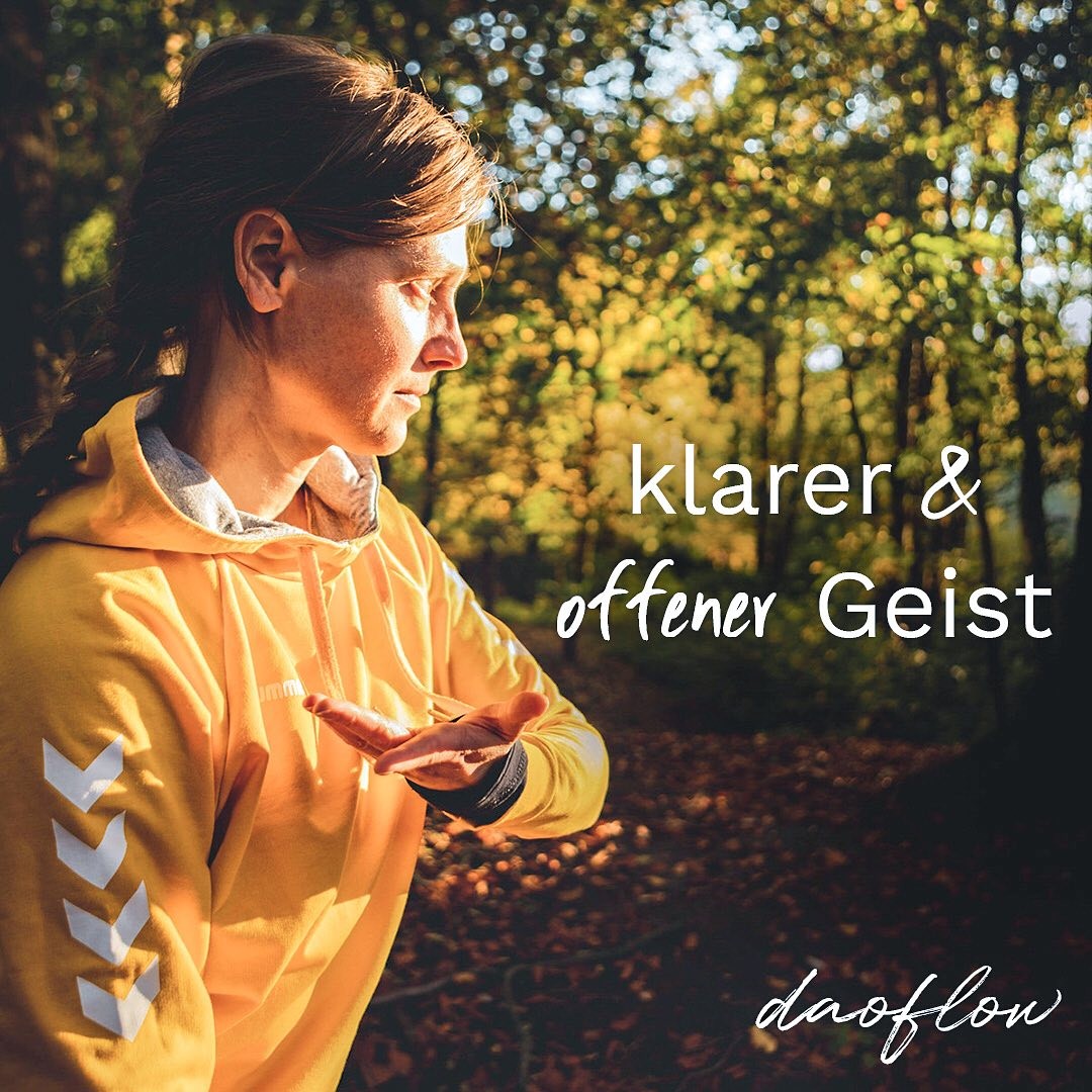 Doch wie bekommst du einen klaren und offenen Geist und kannst deine Gedanken beruhigen?
Als erstes ist es wichtig, dass du weg von deinem Gedankenkarusell hinein in deinen Körper kommst.
Wunderbar funktioniert das mit einfachen Tai Chi Bewegungen. Dafür folgendes:
1. erlerne eine einfache Tai Chi Bewegung
2. übe sie so lang bis sie automatisch läuft
3. du kommst zurück in deinen Körper & dein Geist wird ruhig & klar
.
.
.
.
.
#klarheit #daoflow #qigong #taichi #taichionline #qigongonline #taichiqigong #schönebewegung #lebenimjetzt #achtsamleben #innerebalance #innereharmonie #imeinklangmitmir #ruhigergeist #auszeitvomalltag #durchatmen #ausgeglichenheit #stressbewältigung #körperbewusstsein #sportzuhause #gesünderleben #selbstliebe #inspiration #gesundheit #healthylifestyle #positivevibes #taichideutschland #qigongdeutschland #auszeit #entspannung