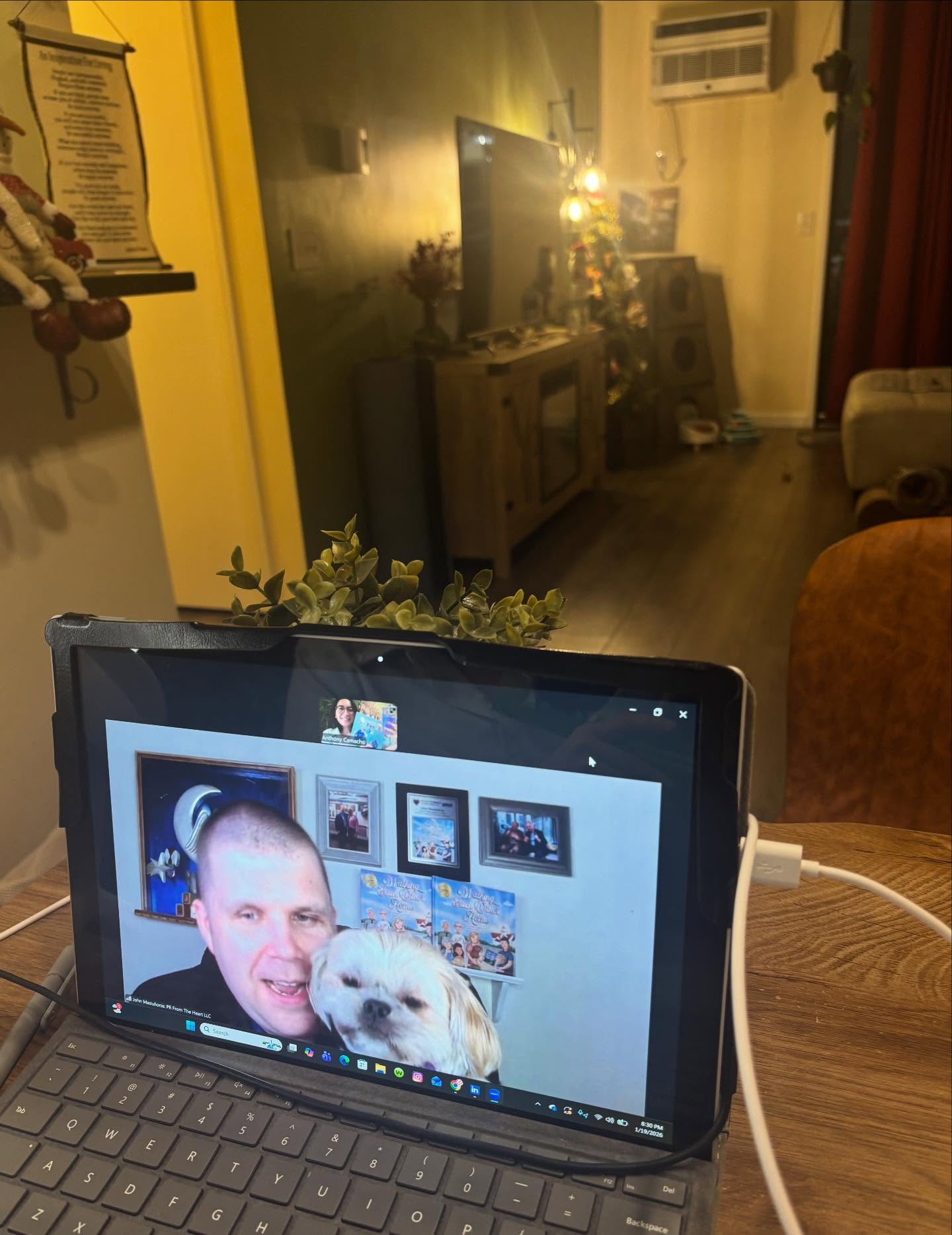 Hereโs a behind the scenes (BTS) from my interview with @johnmasiulionis from @prfromtheheart โบ๏ธ It was truly a pleasure speaking with him (and his mascot ๐ถโค๏ธ) about my childrenโs book series!
Forever grateful for the opportunity to make connections with people in the childrenโs book community ๐
#authorinterview #authorinterviews #youtubeinterview #meettheauthor #behindthescenes