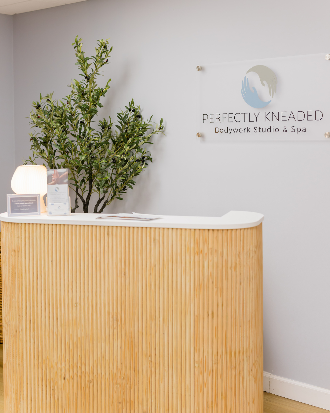 THIS, and good vibes… 😊 That’s all you KNEAD! 💆
#perfectlykneadedmassage #perfectlykneaded #bergencountymassagetherapist #ridgewoodmassage #bergencountymoms #bergencountybusiness #bergencountybiz #ridgewoodnj #ridgewoodmoms #ridgewoodnewjersey
#zenstudio #therapudicmassage #massagetherapy