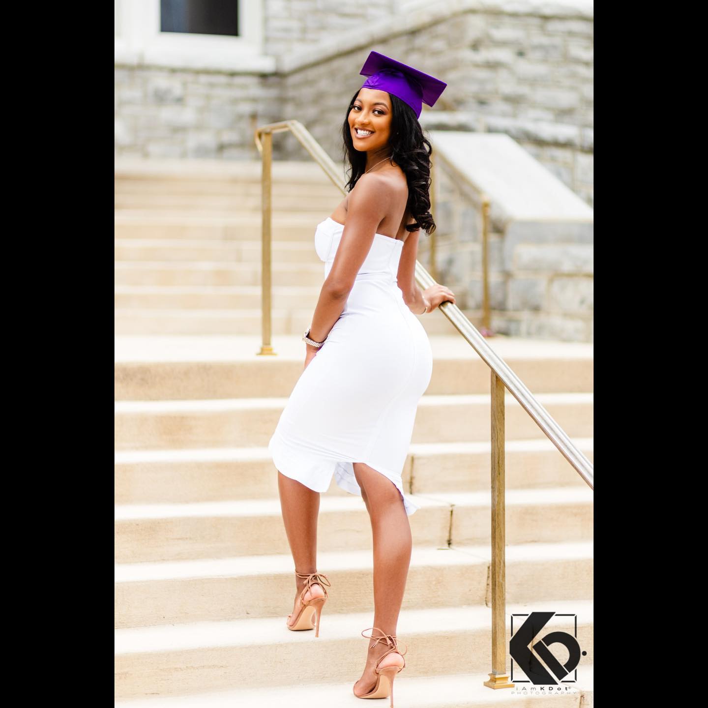 Still taking Spring ‘21 Graduation bookings
www.iamkdot.com
📸: @iamkdotphotography
👩🏽🎓: @its.jaderenee