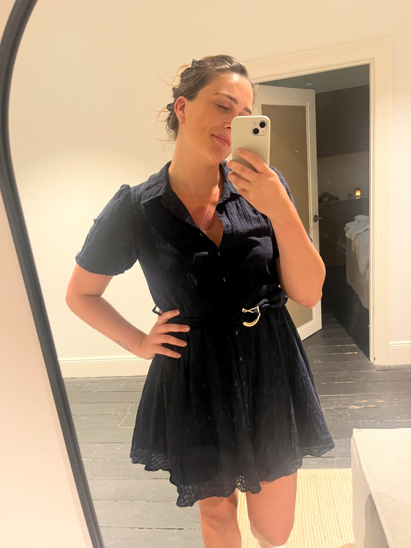 Dr Kelly (TCM) is official!! 🎉🪡✨
I have officially been registered as an acupuncturist with AHPRA, and I’m honestly taking a moment to soak this in.
After 8 years of education, training and nonstop upskilling, I’m so excited to bring you an even deeper blend of naturopathy + Chinese medicine + skin therapy, to create the most comprehensive treatment plans for skin, stress, digestion and hormones.
Over the last few years especially, I’ve refined my techniques and protocols to get real, lasting results for my clients. The proof is in the pudding, I’ve worked with everything from mild acne and skin texture to severe acne, and there is nothing more rewarding than seeing the life-changing impact of finally giving someone answers and clearing their skin for the long run.
While we always work on the root cause of acne, we can also blend in customised peels, bio-microneedling, cosmetic acupuncture and tailored topicals to clear congestion, support scarring repair and boost overall skin health.
Big things are coming 👀
👉 New location in prahran
👉 New acupuncturist team member
Updates very soon 🫶
Thank you so much for being here. I can’t wait to keep treating you in 2026 🤍✨
#acne #acnetreatment #skinhealth #holisticskin #acupuncturist