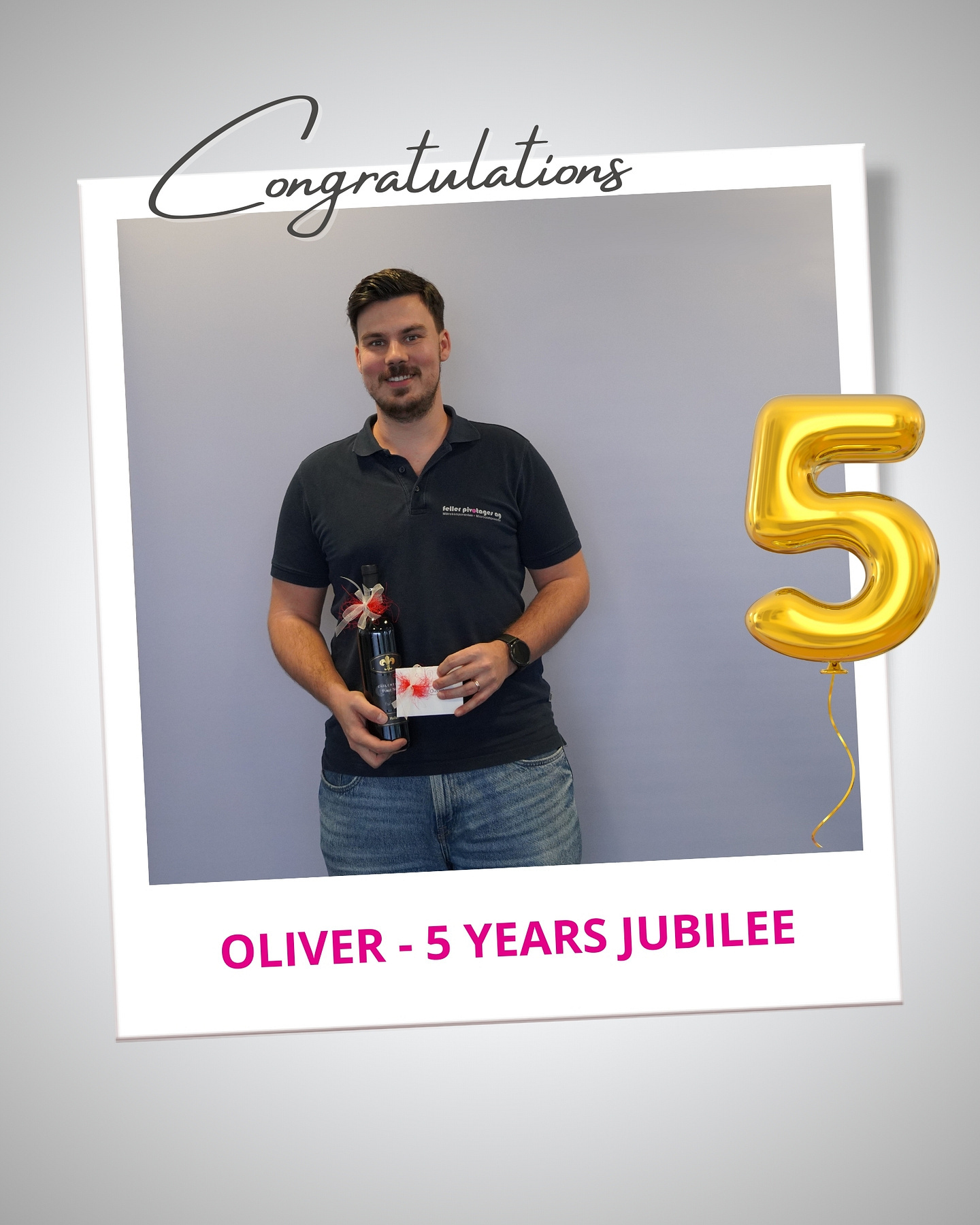 Oliver feiert sein 5. Jubiläum bei der Feller Pivotages SA. Herzliche Gratulation! 🎊
Oliver fête son 5ème jubilé chez Feller Pivotages SA. Sincères félicitations ! 🎊
«Heute blicke ich auf fünf intensive Jahre bei Feller zurück. Die vielfältigen und anspruchsvollen Herausforderungen haben meine berufliche und persönliche Entwicklung nachhaltig geprägt und erforderten Eigeninitiative und Flexibilität.
Die Zusammenarbeit im Team war dabei ein wichtiger Faktor und zeigte, wie entscheidend gegenseitige Unterstützung ist. Diese Erfahrungen nehme ich mit und freue mich darauf, mich auch künftig reflektiert einzubringen und an Weiterentwicklungen mitzuwirken.»
#fellerpivotagessa #jubiläum #jubilee #anniversary #5years #watchindustry #component #watchcomponent #swisscomponent #celebration #dankbar