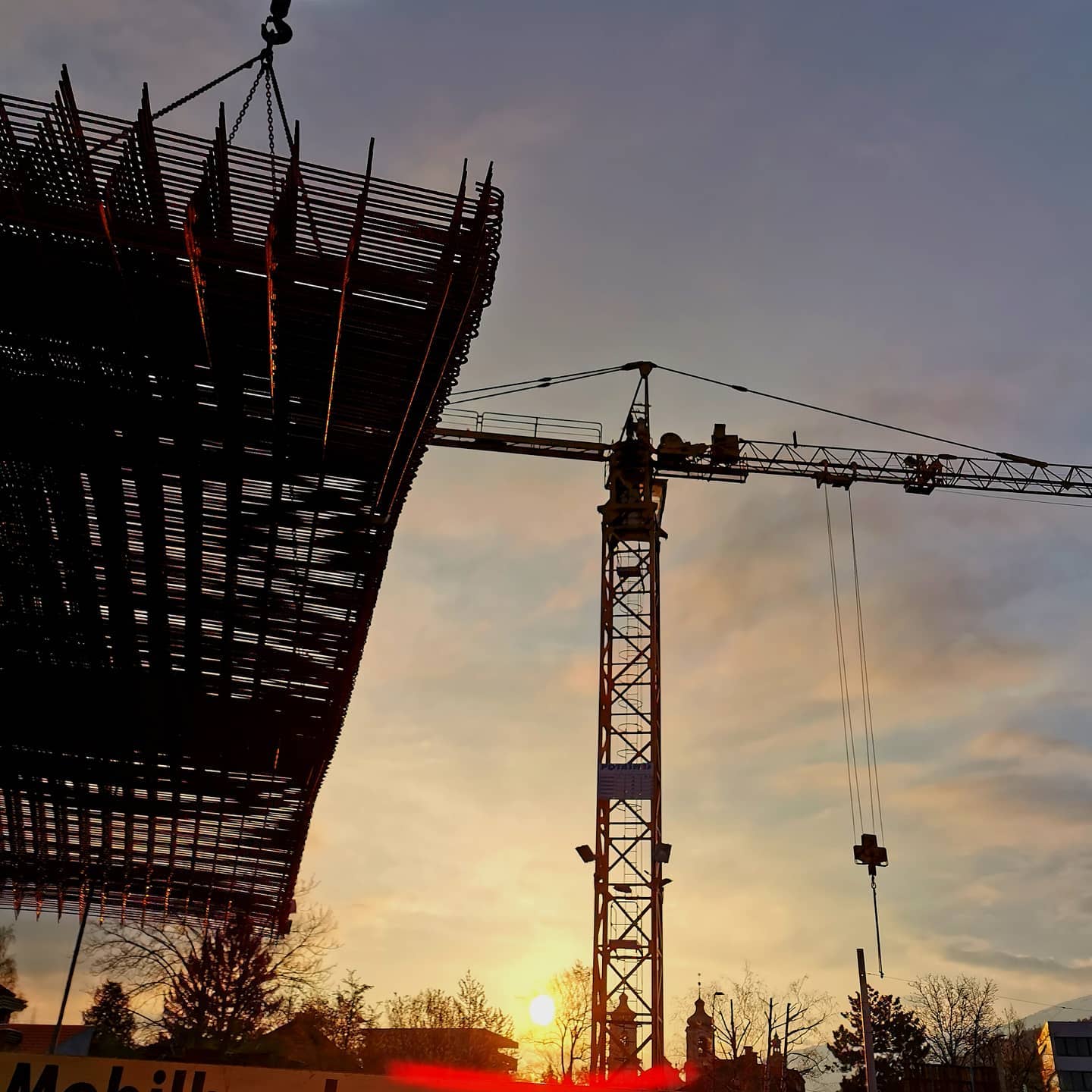 Guten Morgen! ☀️☀️☀️
.
.
#argebaustahl #arge #bau #stahl #eisen #blasy #innsbruck #tirol #lovetirol