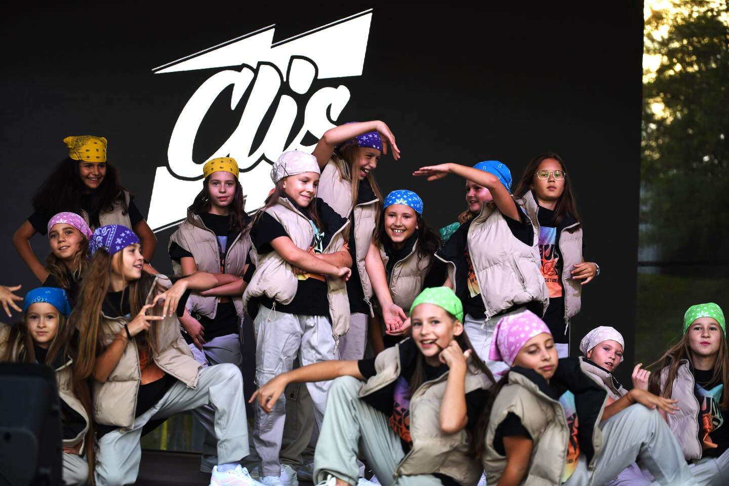 Začína nám týždeň a my ideme makať na našich nových choreo, pretože súťažná sezóna nám už klope na dvere 🔥
📸 @mirvych2