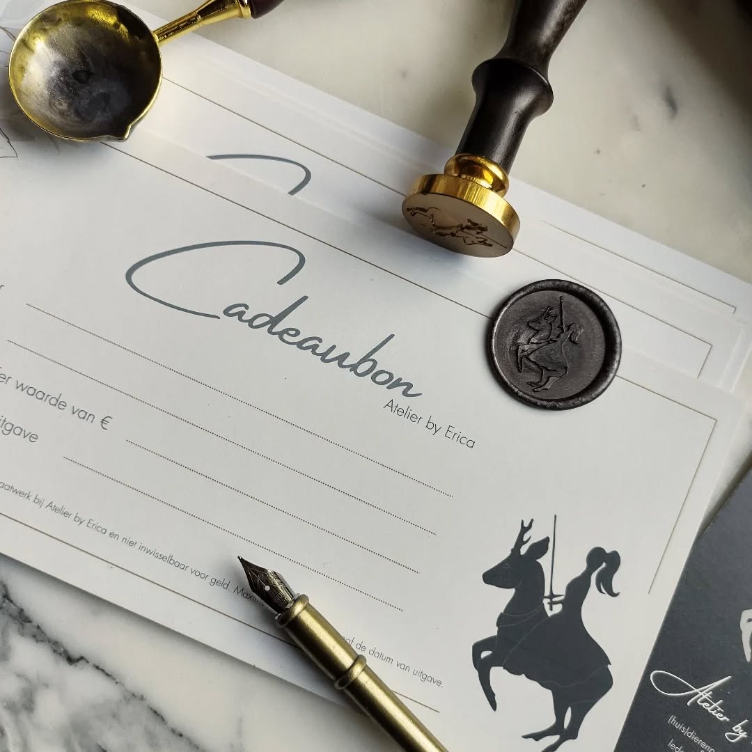 Ben jij ook nog op zoek naar een fijn geschenk voor de komende eindejaarsperiode?
Je kan nu ook cadeaubonnen van Atelier by Erica bestellen!
Deze zijn uitzonderlijk 2 jaar in plaats van 1 jaar geldig (lees: profiteer van mijn typfout die in de versie voor de drukker is blijven staan 😉)
Beschikbaar zolang de voorraad strekt ✨
Reserveer jouw exemplaar via Dm of e-mail 📩
#giftideas #cadeaubon #feestdagen #kerstcadeau #cadeauinspiratie #atelierbyerica #handmade #shoplokaal
