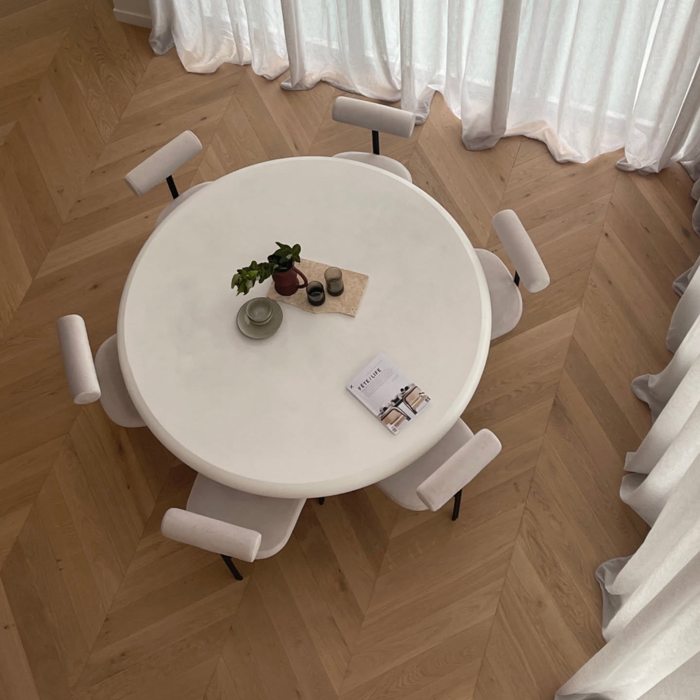 When the floor becomes the feature 🤍
Supplied. Installed. Perfected.
Chevron engineered timber flooring by Imperial Flooring Australia 🔨
www.imperialflooringaustralia.com.au
📱 1300 676 176
📧 info@imperialflooringaustralia.com.au
📍 HQ + Showroom: 1 Kennedy Ave, Yallah
📍 Distribution Centres: Sydney | Wollongong | Melbourne