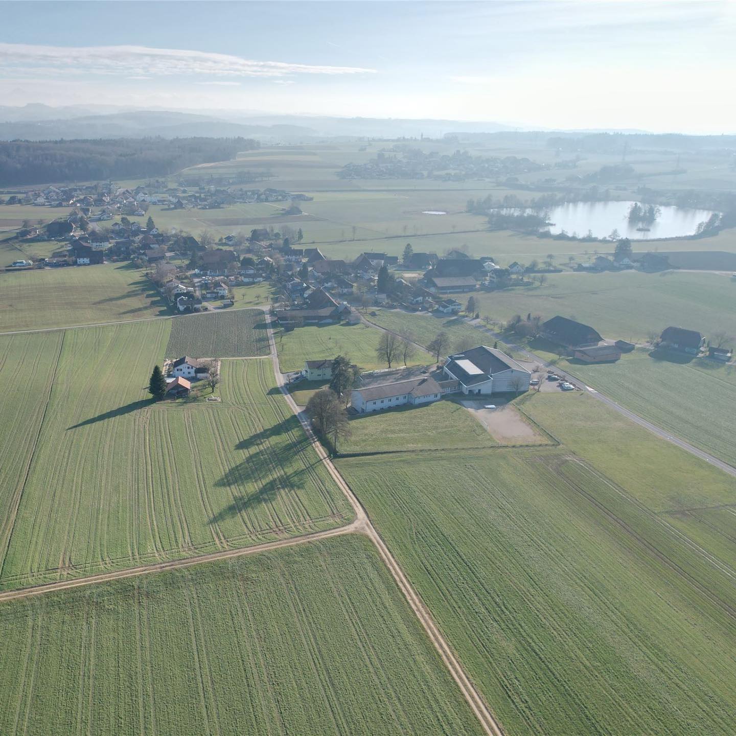 Rund um die Mehrzweckhalle Inkwil wird, mit der Schwingarena als Herzstück, das Festgelände 2025 entstehen.
.
.
#OSF2025
#OSF
#Oberaargauischesschwingfest2025
#Schwingfestinkwil
#Schwingen
#Inkwil
#Schwingklubherzogenbuchsee
#Teambuchsi
#Tvinkwil