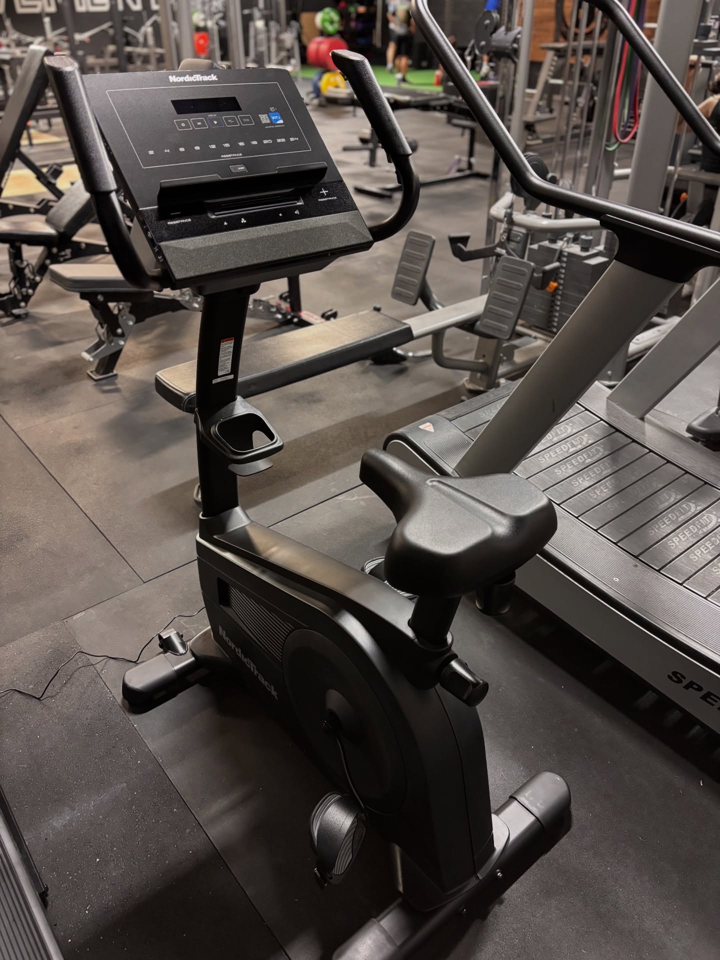 Was a long day unpacking and setting up, but all the new equipment is ready!
1. NordikTrac Bike
2. Orion Open Concept Deadlift Bar
3. Orion 20/24/30â Plyo Box
4. NordicTrac Treadmill
5. Orion Safety Squat Bar
6. Orion Adjustable Bench
Which one are you most excited about??