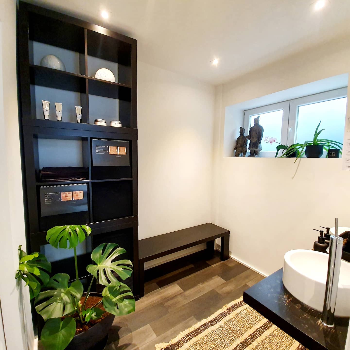 Centre/Centrum Meditrina 🏨©️
#kinesitherapie #personaltrainer #endermologie #kinesport #sintpietersleeuw