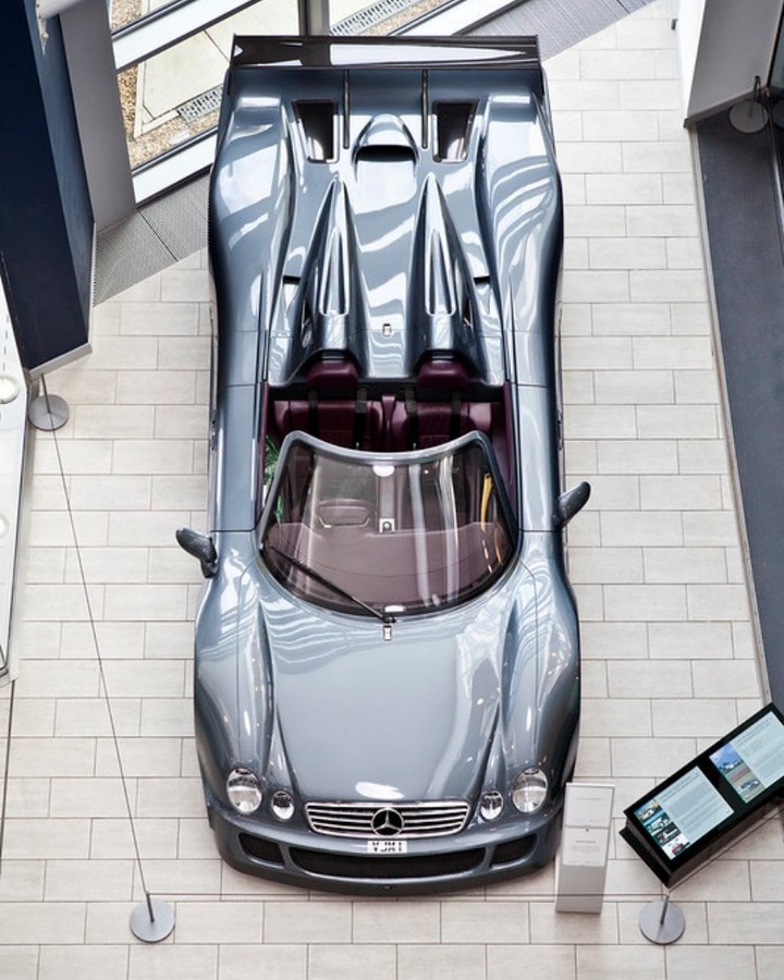 Looks like the front doesn't belong to the back ^^
Starring: Mercedes-Benz CLK GTR / By MHO Photography
#mercedes #benz #clk #gtr #cars #supercars #roadster #hypercars #exotic #luxury #lifestyle #automotive #photography