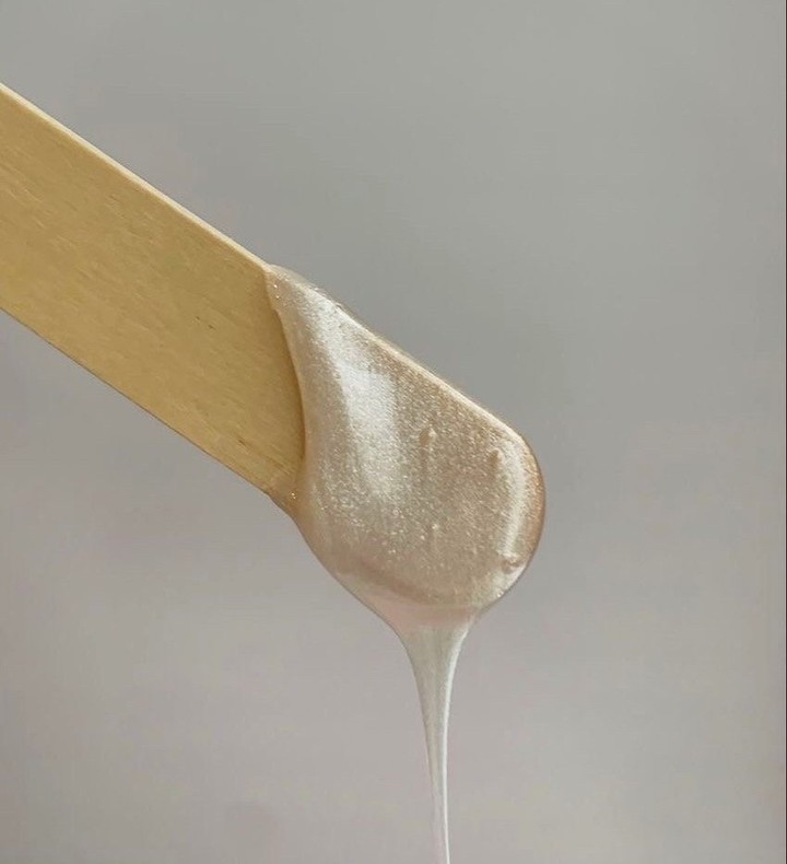 Smooth skin season starts here 🤍
We’re excited to now offer professional waxing treatments at The Glow Bar. From brows to body, our treatments are designed to be quick, hygienic and as comfortable as possible — leaving your skin silky-smooth and beautifully cared for.
Perfect for holidays, events, or just because self-care should feel effortless. Bookings now open ✨
#WaxingLondon #SkinCare #GlowBarLondon #GlowBarLDN #SelfCareLondon #CityOfLondonBeauty #ProfessionalWaxing