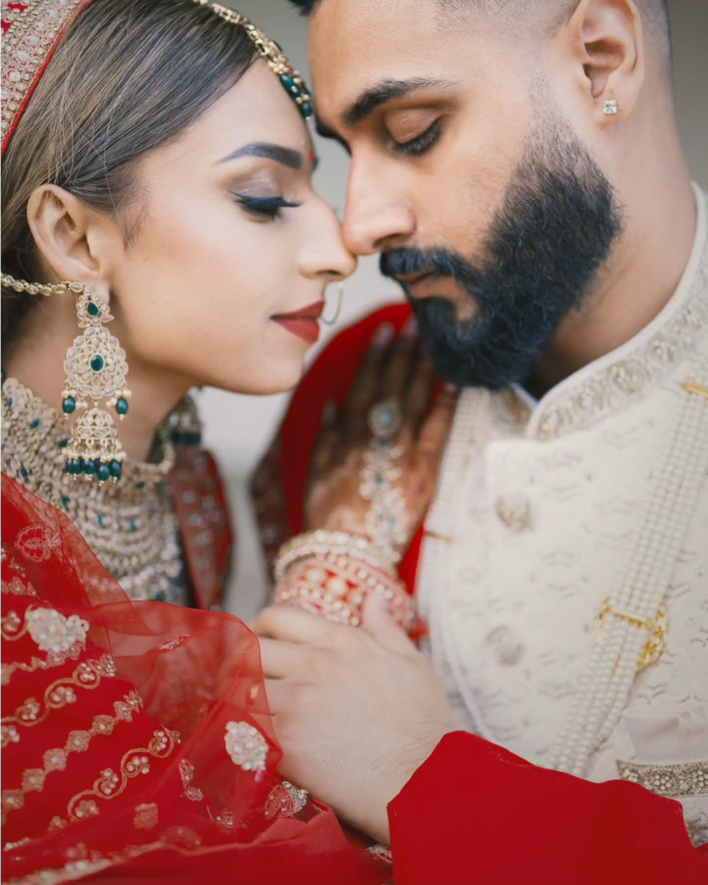 From their first steps to their forever vows.
Every prayer, every promise, every tear told their story.
A beautiful Sikh wedding filled with love, faith, and family 🤍
@gsangha_97 & @roshniiii_
Honoured to capture such a powerful and meaningful day.
www.thefilmeditor.co.uk