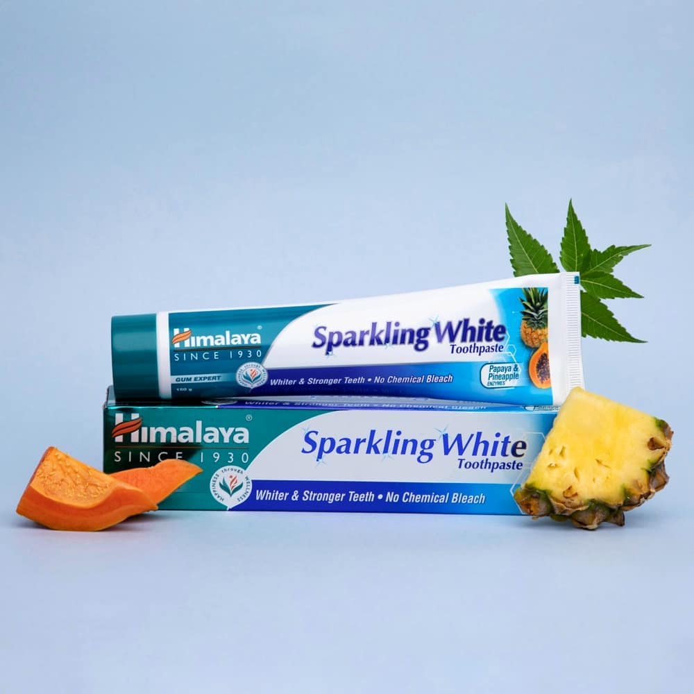 Minimal e-commerce product photography we've been doing for Distacart - an online store for overseas Indians looking to buy Indian products and have them delivered at their doorsteps.
.
.
Equipment: @godoxphotoequipment @canonindia_official
#productphotography #ecommercephotography #ecommerce #onlineshopping #minimal #minimalism #ayurveda #capturedoncanon #onlinestore
#tabletopphotography #ecommercephotographer #himalaya #india #productphotographermumbai #commercialphotography #advertisingphotographer #studiolight #stilllifephotography #productphoto #ecommercebusiness #canon #canonindia
#ALittleCloser
Team: @somewhere_umbhoray @a.little.closer
Products: @himalaya_facecare @himalayapersonalcare