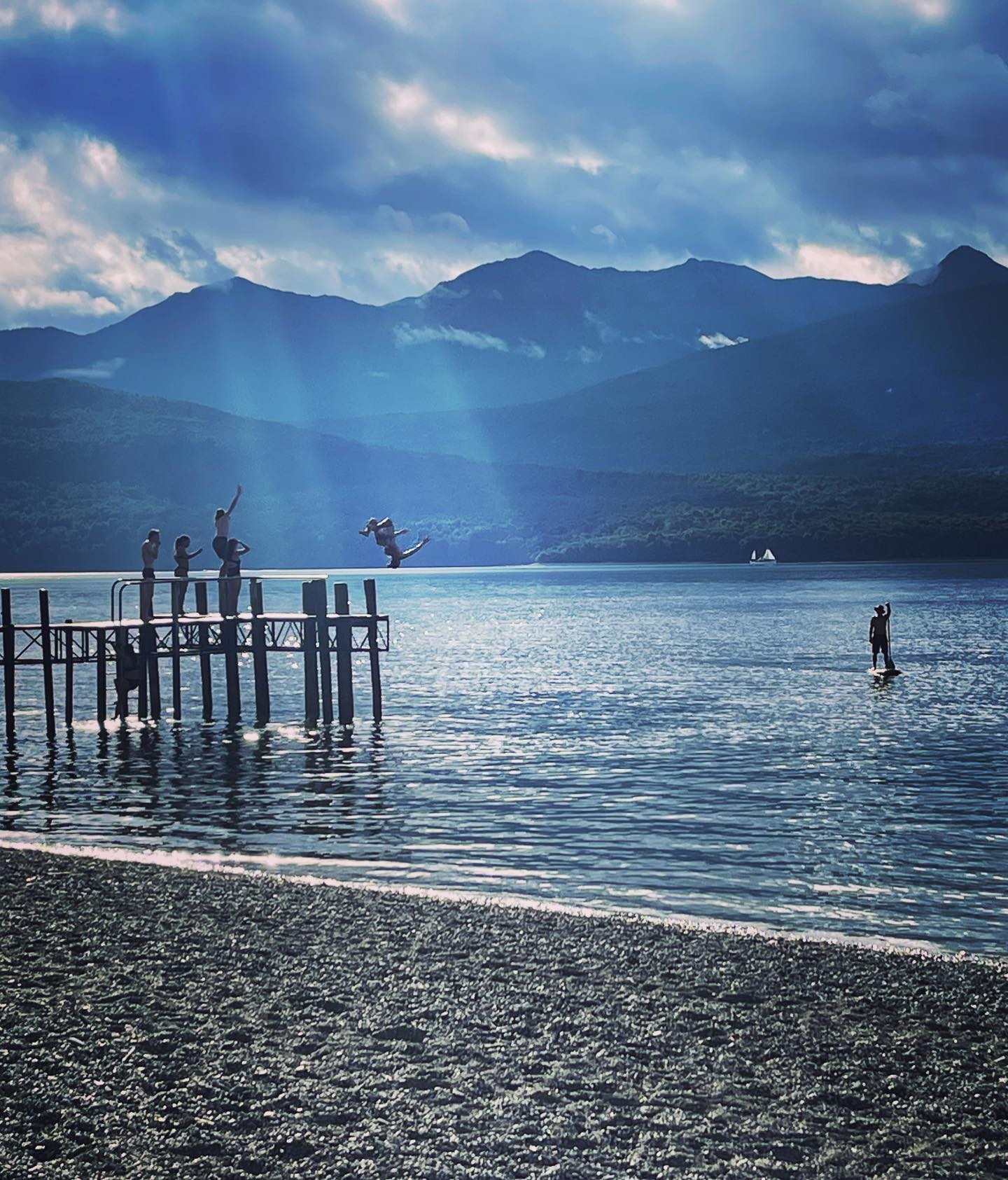 Most fun way to cool down in the warm weather on lake Te Anau 💦💦