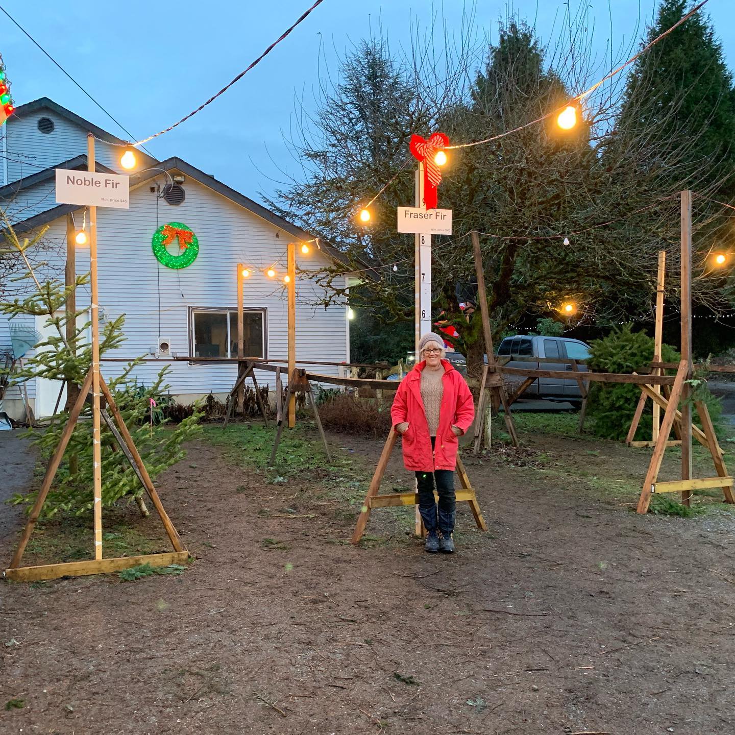 Well, that’s it for 2019!
Shortest season for us, ever .....
but we have to “save some trees” for next year!
Thanks for coming and sharing your Christmas traditions with us! 🌲