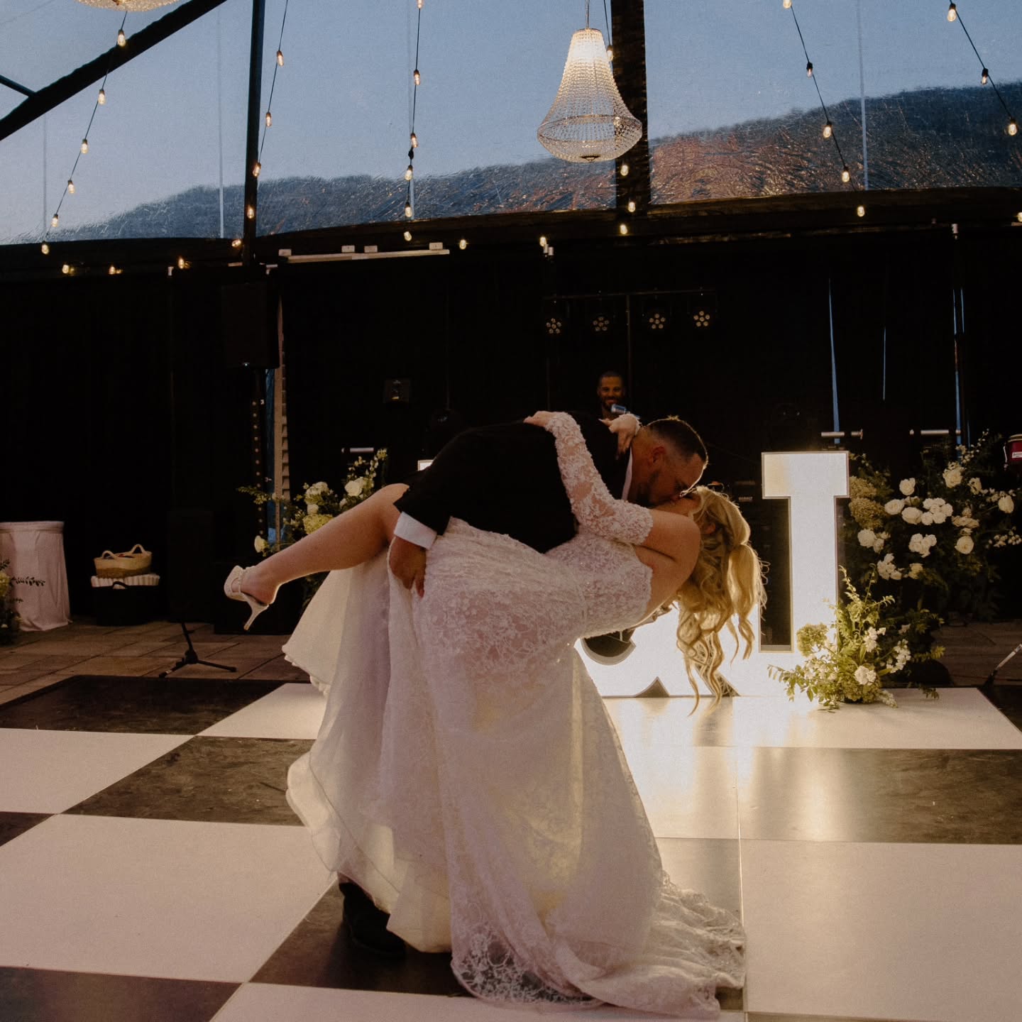 I will never be over this couple, this design, their vibe, or the way our marquis letters give an amazing glow to the dance floor.
Catering: @rsvpweddingsdc
Coordinator: @laurelelise
DJ: @level.up.ent
Florals: @steelcutflowerco
Hair: @bohobraids_byivy
Live Event Illustrator: @spencergraceartspace
Makeup: @captivatingcomplexion @tai.captivatingcomplexion
Photography: @caseynoellephotography
Rentals + Decor: @brideandjoyrentals
Venue: @beardmtnvineyards