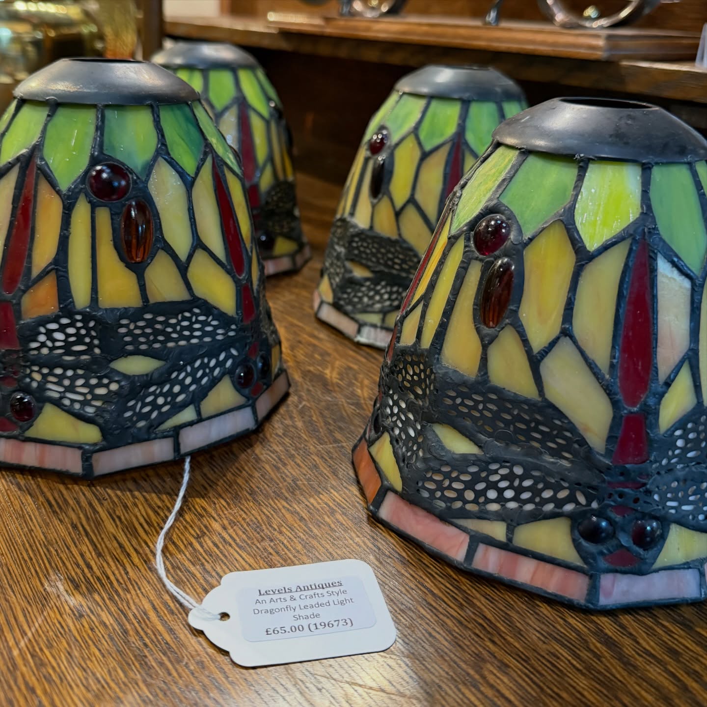 Statement Arts & Crafts style dragonfly leaded light shades at £65 each from @levels_antiques
#ArtsAndCrafts #DragonflyLighting #StainedGlassStyle #PeriodInteriors #VintageLighting
www.theantiquevillage.co.uk
The Old Whiteways Cider Factory, Hele, Devon EX5 4PW