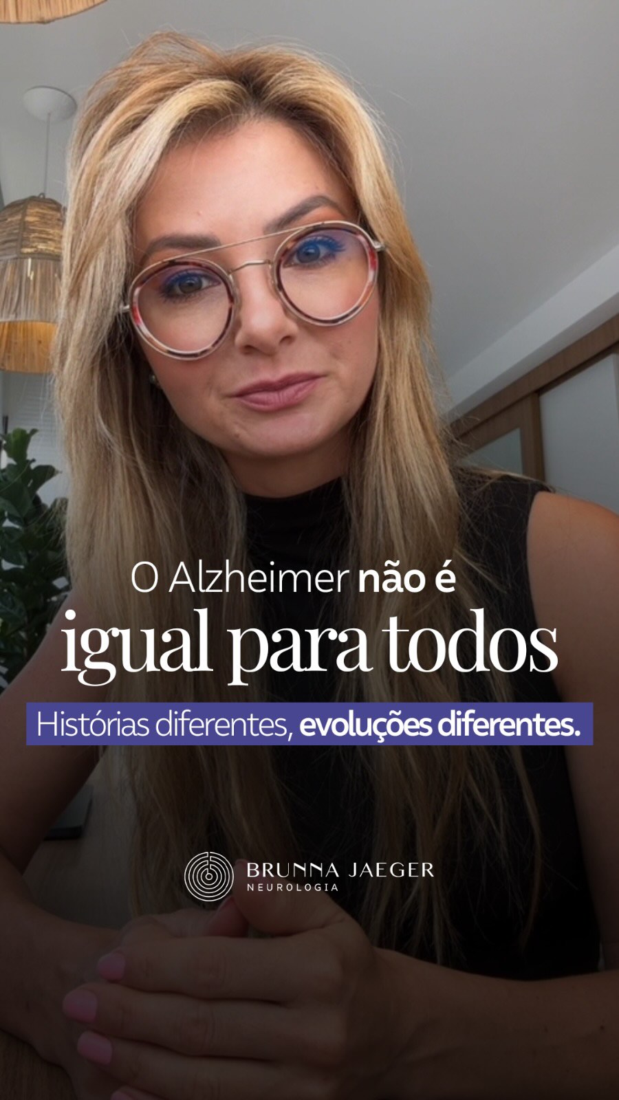 Na maioria das vezes, o Alzheimer não aparece sozinho no cérebro.
Alterações vasculares, corpos de Lewy e diferentes combinações podem mudar sintomas, ritmo e evolução ao longo do tempo.
Mas nada disso existe separado da pessoa que vive ali.
História de vida, personalidade, gostos, preferências e reserva cognitiva fazem diferença no dia a dia.
🧠 Por isso, Alzheimer nunca é igual.