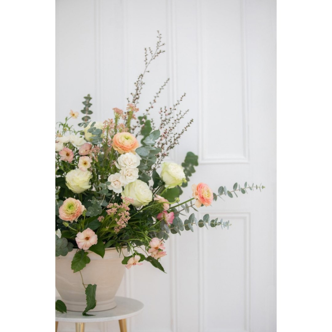 Magnifique création de Jardins Vitrum Hortis ❤
#flatlayphotography #flatlay #creationdecontenu #mediassociaux #entreprise #photography #studio #studiophoto #photoshoot #flowers #flowersofinstagram #bouquetsdefleurs #bouquets