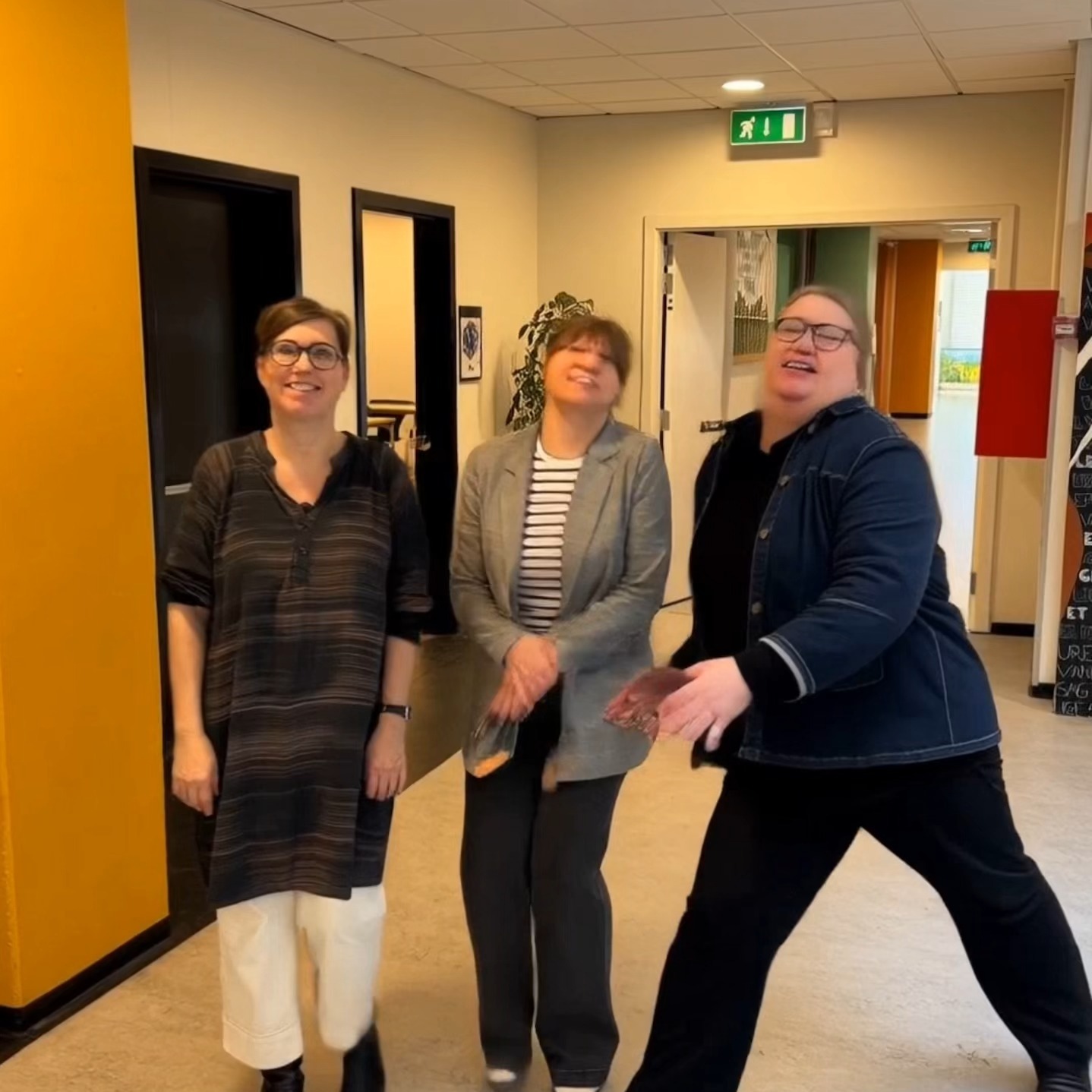 En status på læsevejlederne :)
(AI kan være anvendt)